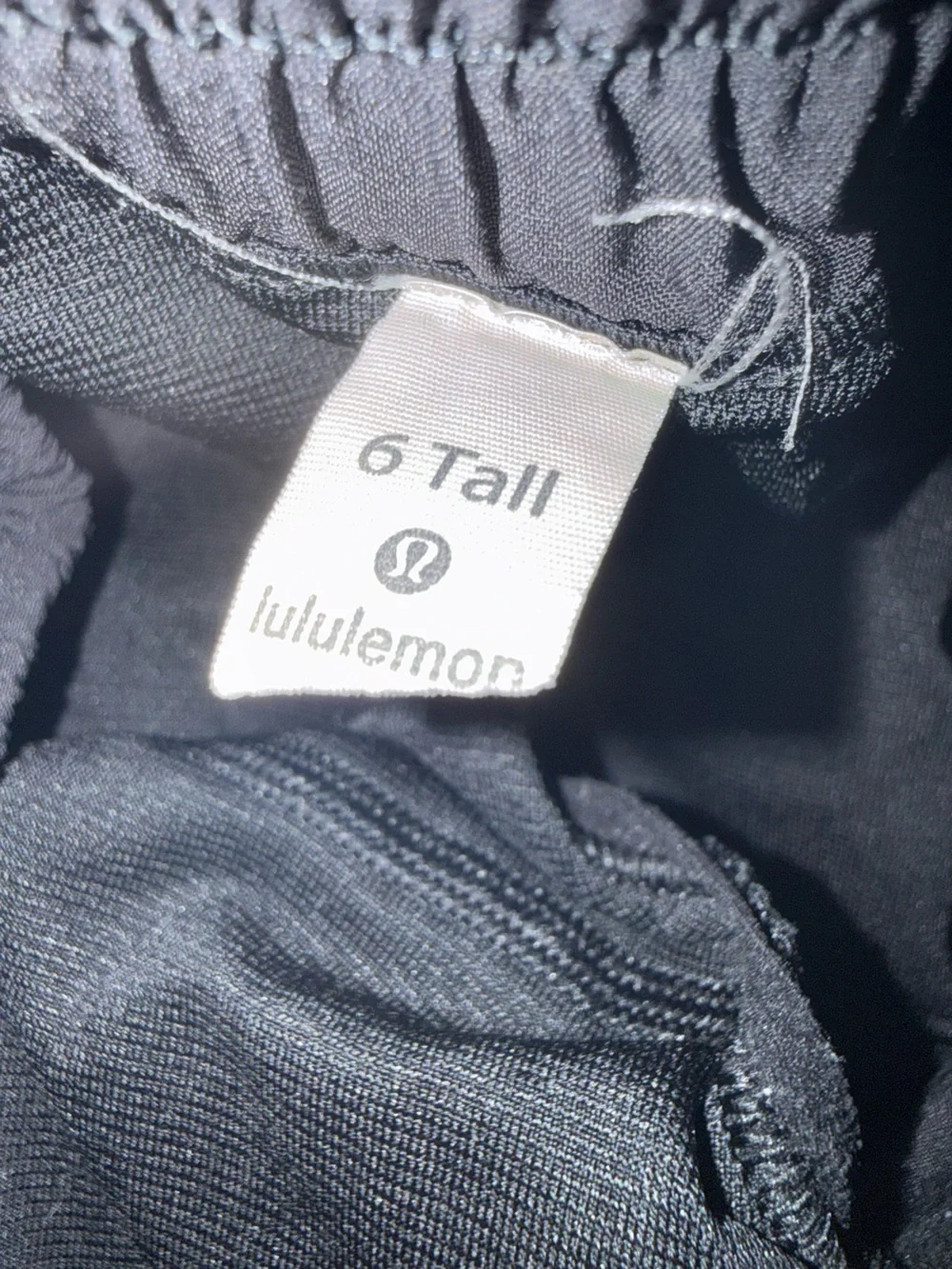 Lululemon Hotty Hot 4” Inseam Lined Shorts
